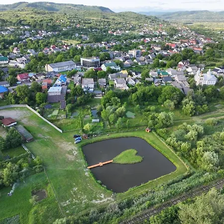 Hotel близниці