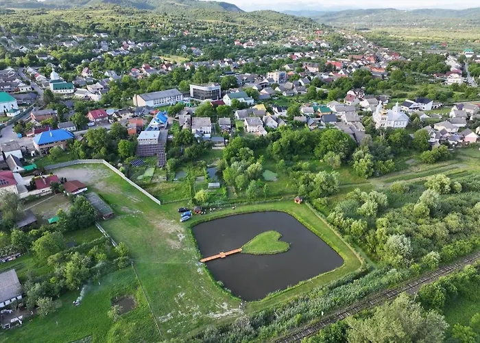 酒店 близниці