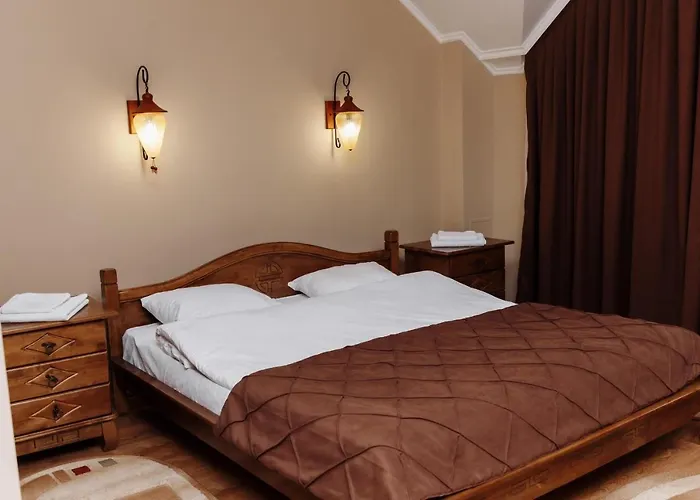 близниці Szálloda 4*